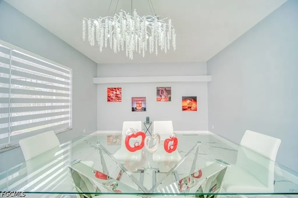 946 SE 23rd Place Cape Coral FL 33990