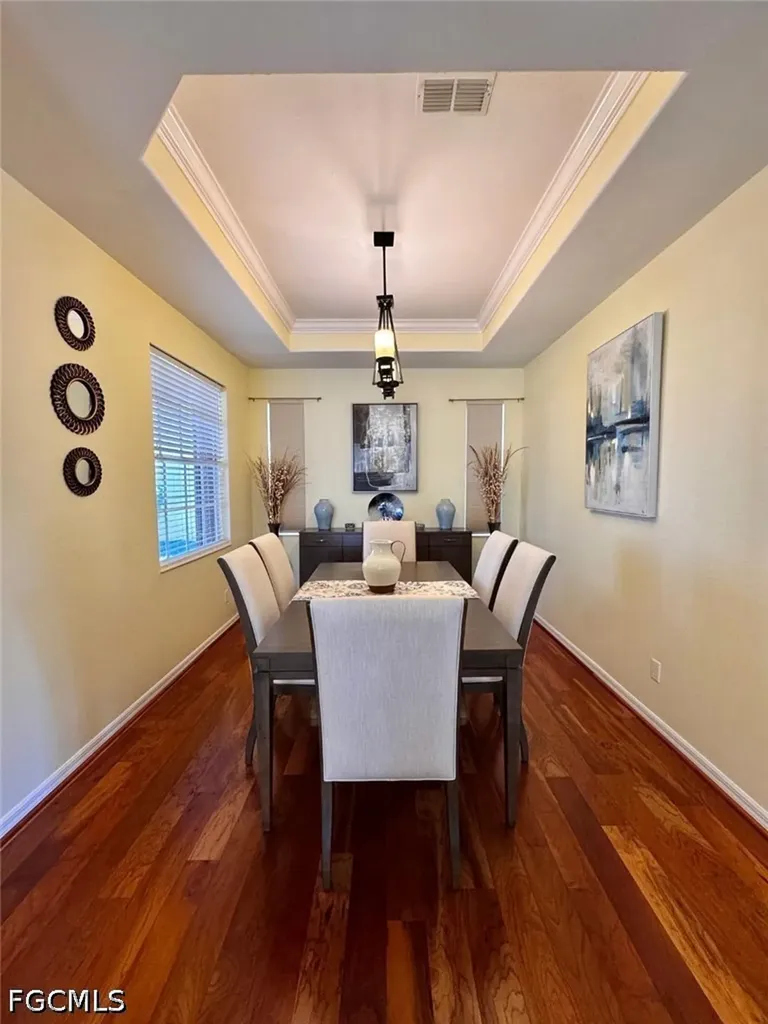 2560 Keystone Lake Drive Cape Coral FL 33909