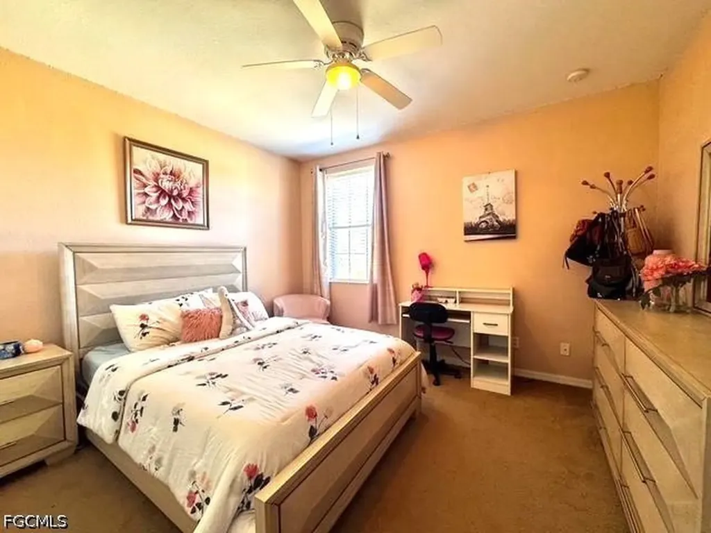 2560 Keystone Lake Drive Cape Coral FL 33909