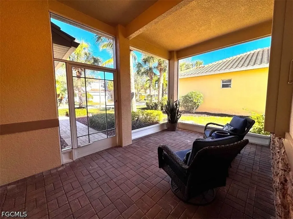 2560 Keystone Lake Drive Cape Coral FL 33909