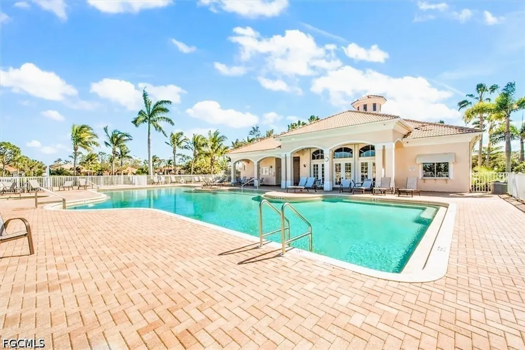 2560 Keystone Lake Drive Cape Coral FL 33909