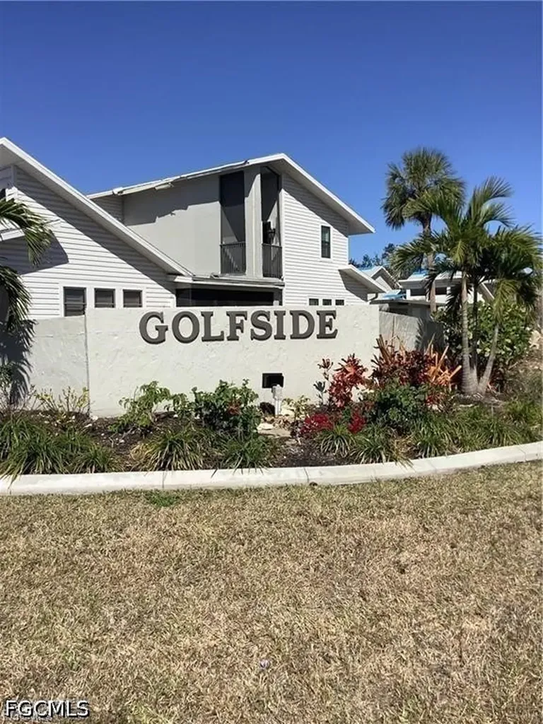 17020 Golfside Circle Fort Myers FL 33908