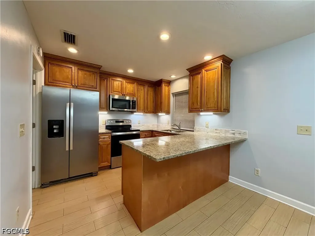 17020 Golfside Circle Fort Myers FL 33908