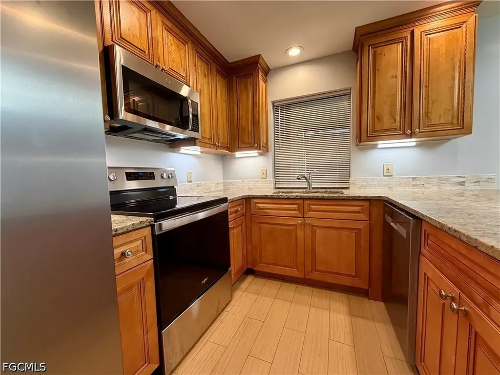 17020 Golfside Circle Fort Myers FL 33908