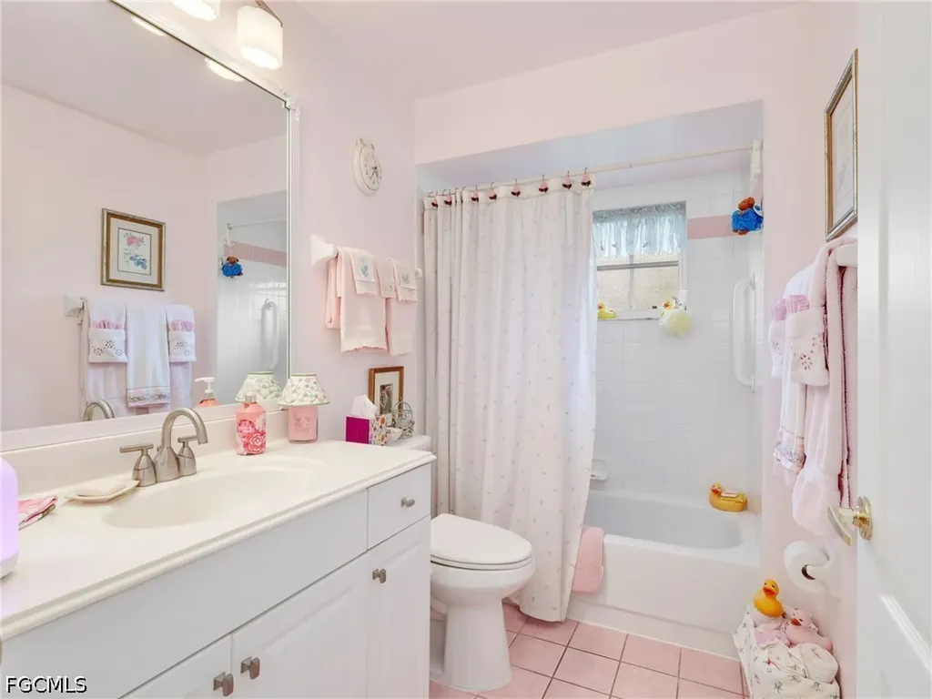 221 SE 10th Terrace Cape Coral FL 33990