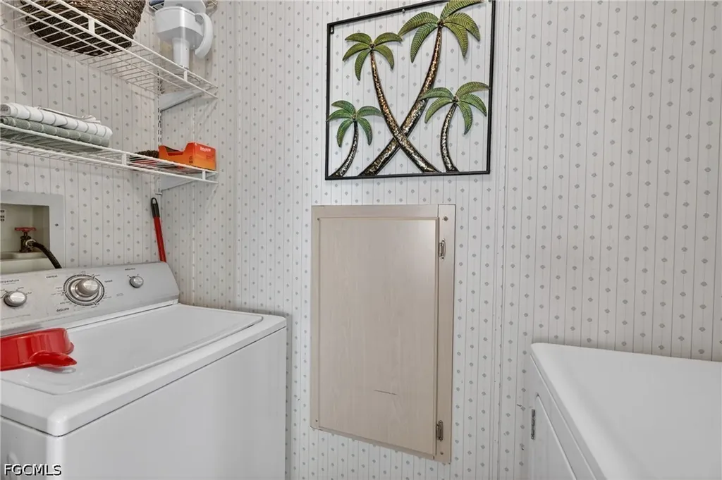 14527 Paul Revere Loop North Fort Myers FL 33917