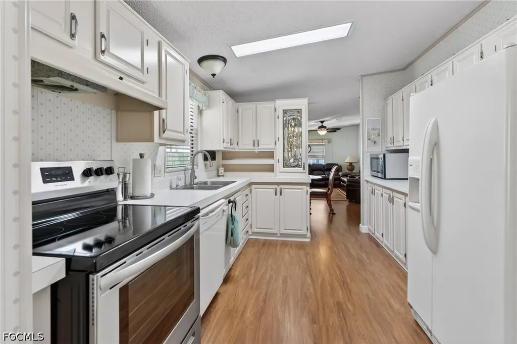14527 Paul Revere Loop North Fort Myers FL 33917
