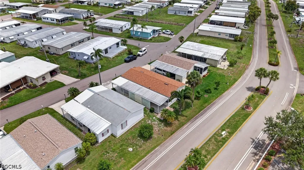 14527 Paul Revere Loop North Fort Myers FL 33917