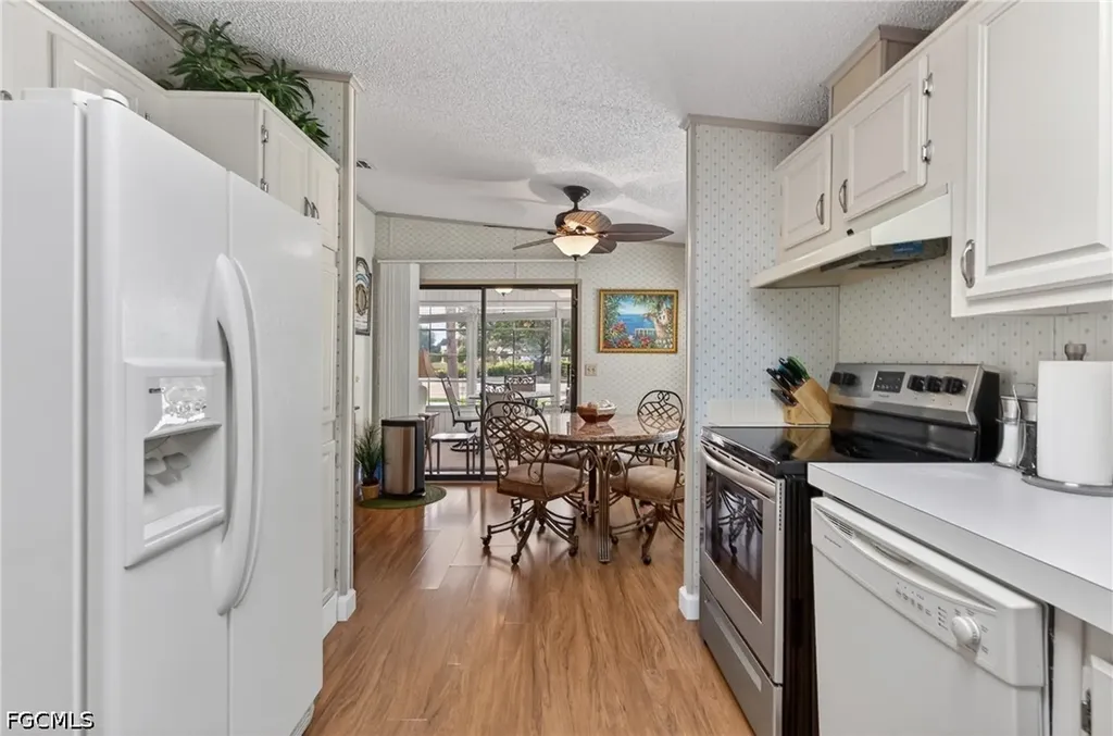 14527 Paul Revere Loop North Fort Myers FL 33917
