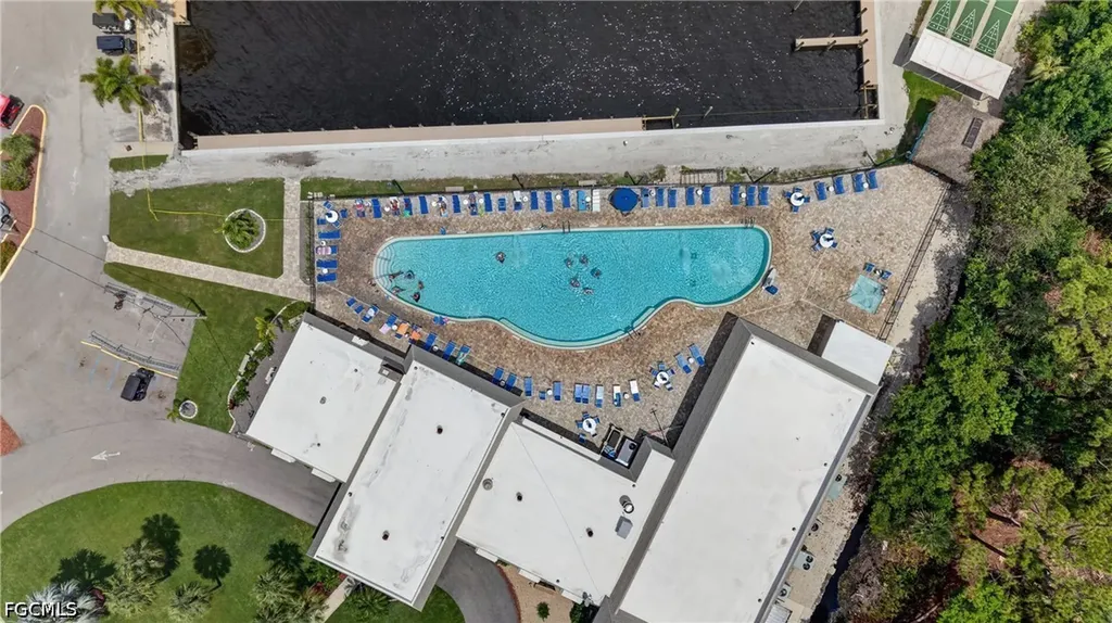 14527 Paul Revere Loop North Fort Myers FL 33917