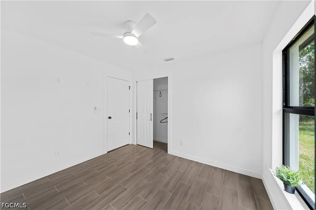 908 Capetown Avenue Lehigh Acres FL 33974