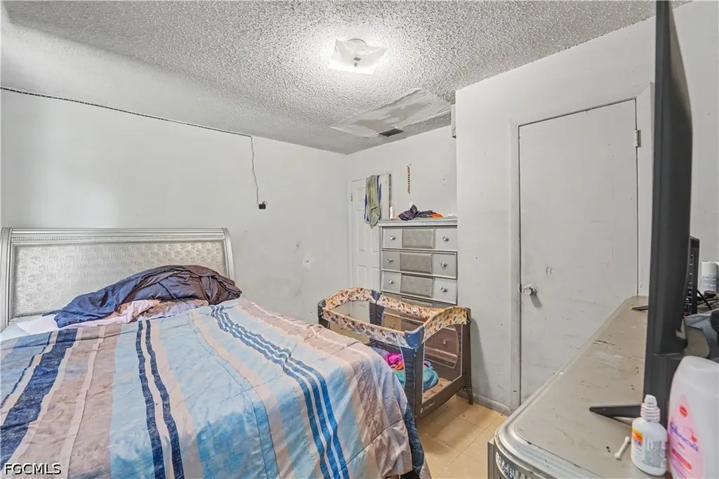 1132 Kentucky Avenue Clewiston FL 33440