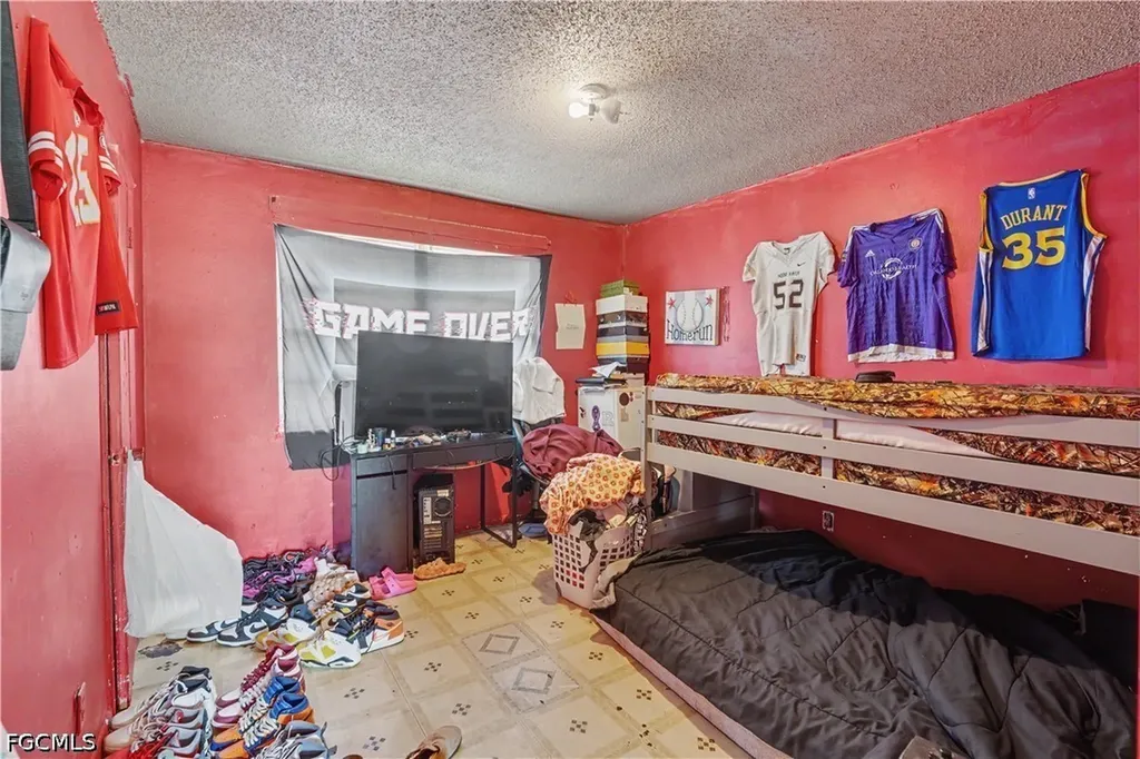 1132 Kentucky Avenue Clewiston FL 33440