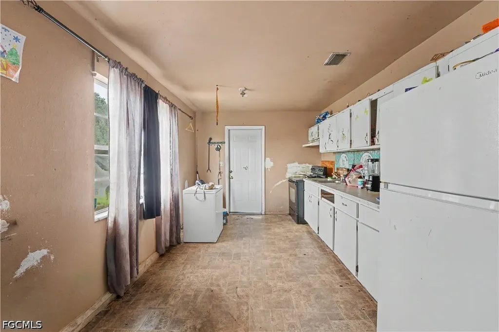 1132 Kentucky Avenue Clewiston FL 33440