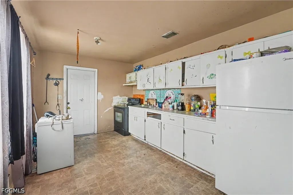 1132 Kentucky Avenue Clewiston FL 33440
