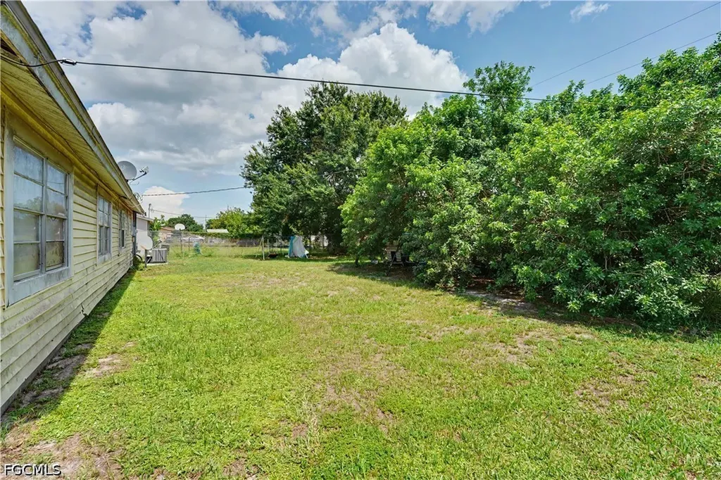 1132 Kentucky Avenue Clewiston FL 33440