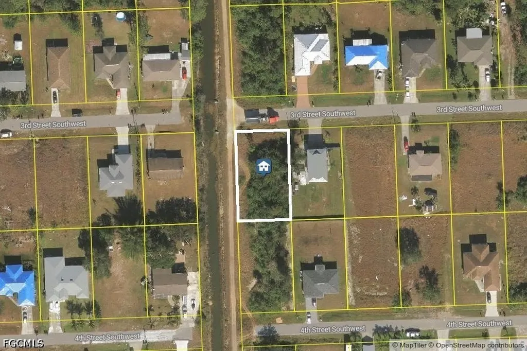 4019 3rd Street SW Lehigh Acres FL 33976