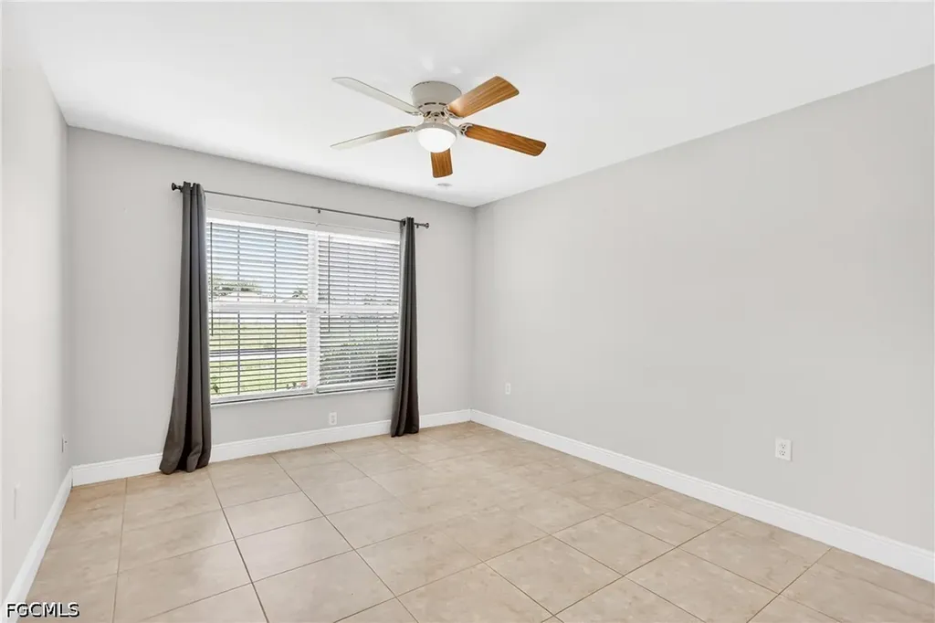 1817 SW 22nd Lane Cape Coral FL 33991