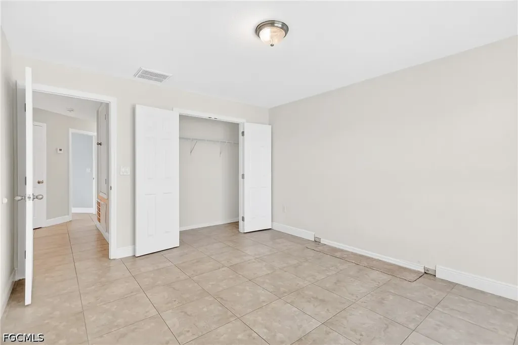 1817 SW 22nd Lane Cape Coral FL 33991