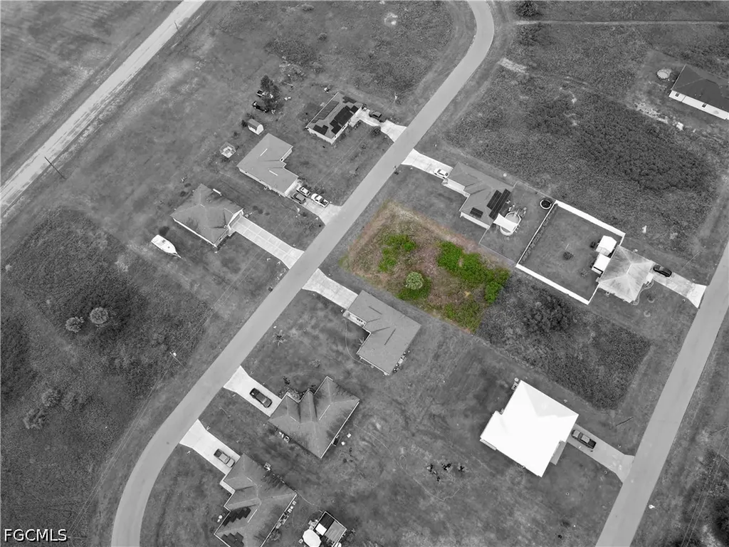 9042 Green Circle Labelle FL 33935