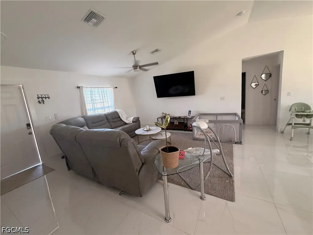 4702 Loraine Avenue S Lehigh Acres FL 33976