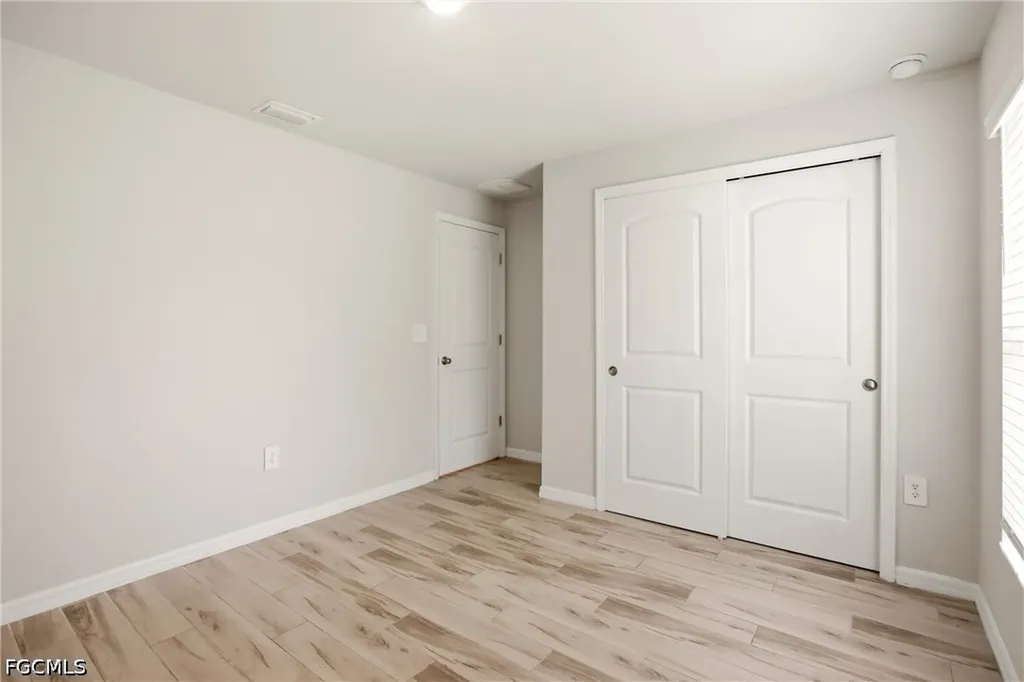1024 NE 33rd Lane Cape Coral FL 33909