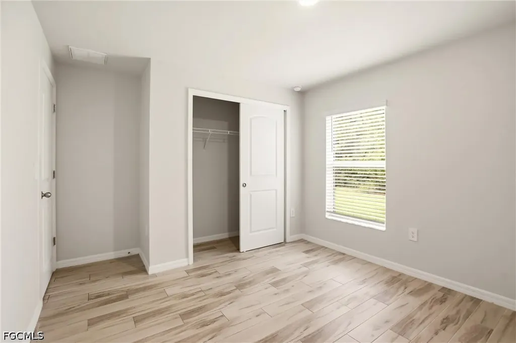 1024 NE 33rd Lane Cape Coral FL 33909