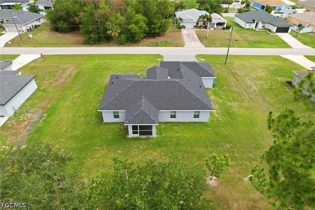 1024 NE 33rd Lane Cape Coral FL 33909