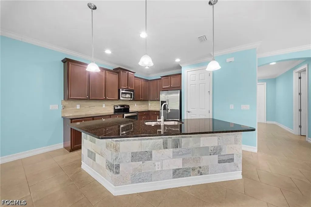 13105 Silver Thorn Loop North Fort Myers FL 33903