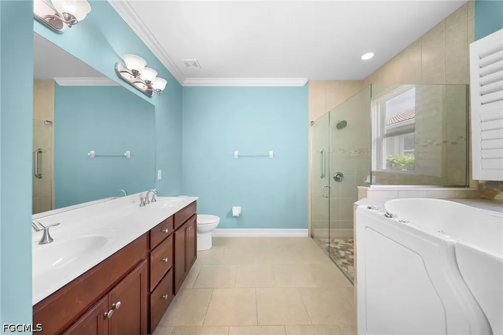 13105 Silver Thorn Loop North Fort Myers FL 33903