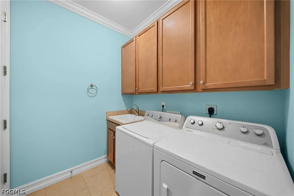 13105 Silver Thorn Loop North Fort Myers FL 33903
