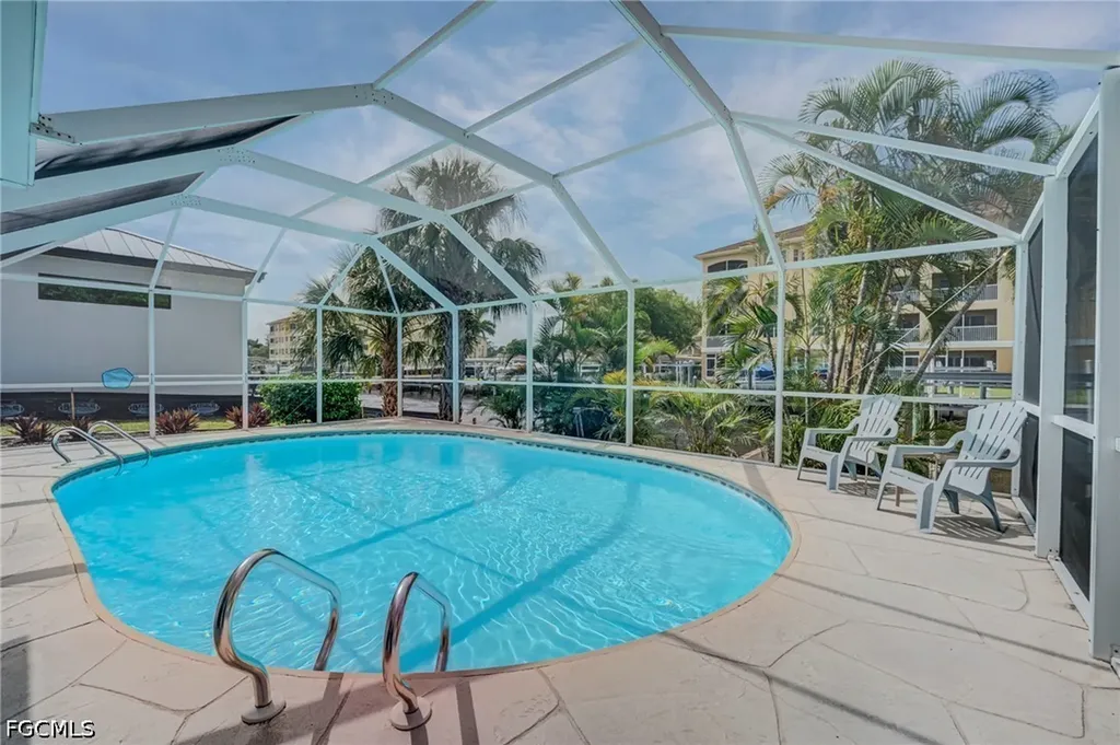 1914 Ottersrest Lane Cape Coral FL 33990