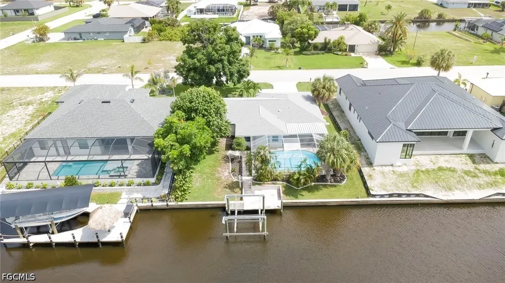 1914 Ottersrest Lane Cape Coral FL 33990