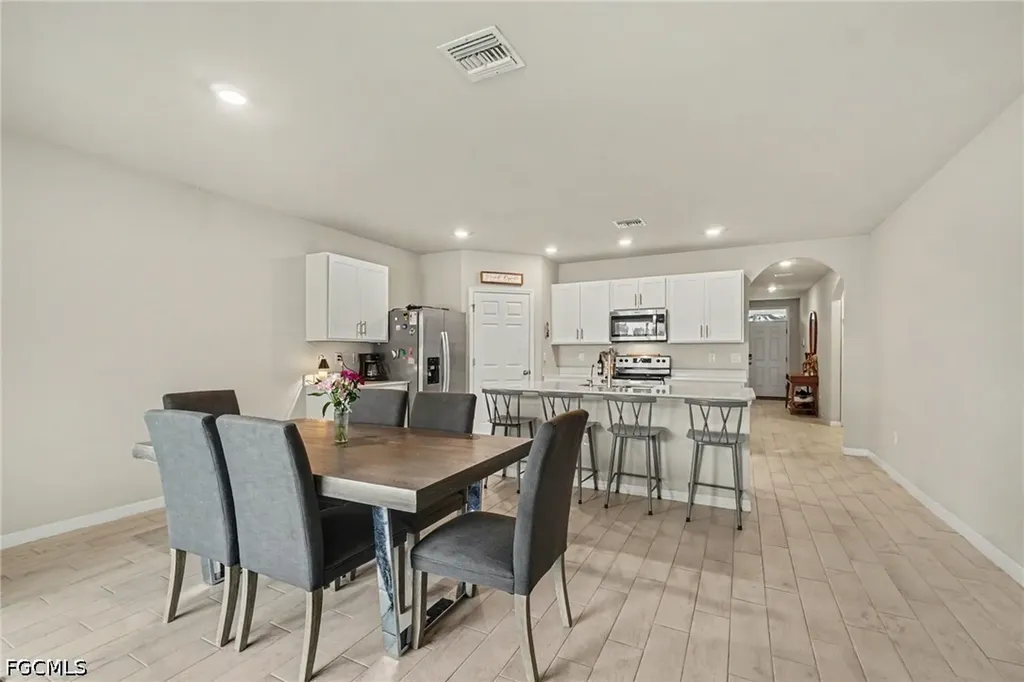 2045 NW 7th Street Cape Coral FL 33993