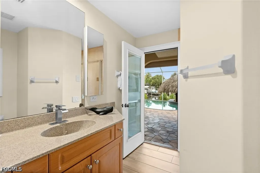 2106 SE 20th Lane Cape Coral FL 33990
