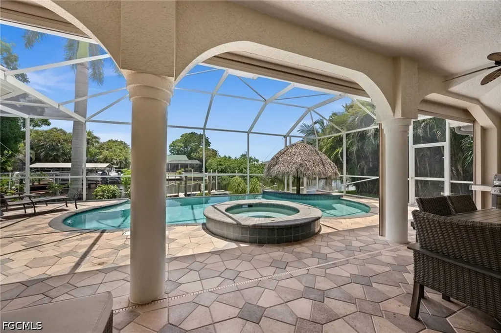 2106 SE 20th Lane Cape Coral FL 33990