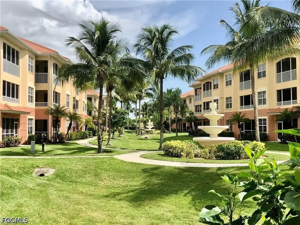 1101 Van Loon Commons Circle Cape Coral FL 33909