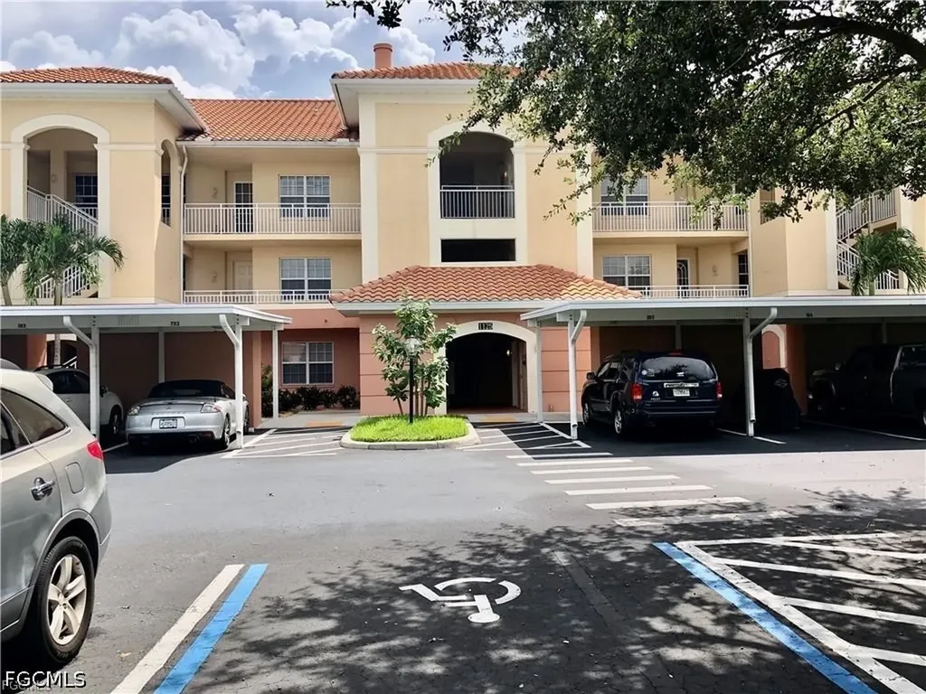 1101 Van Loon Commons Circle Cape Coral FL 33909