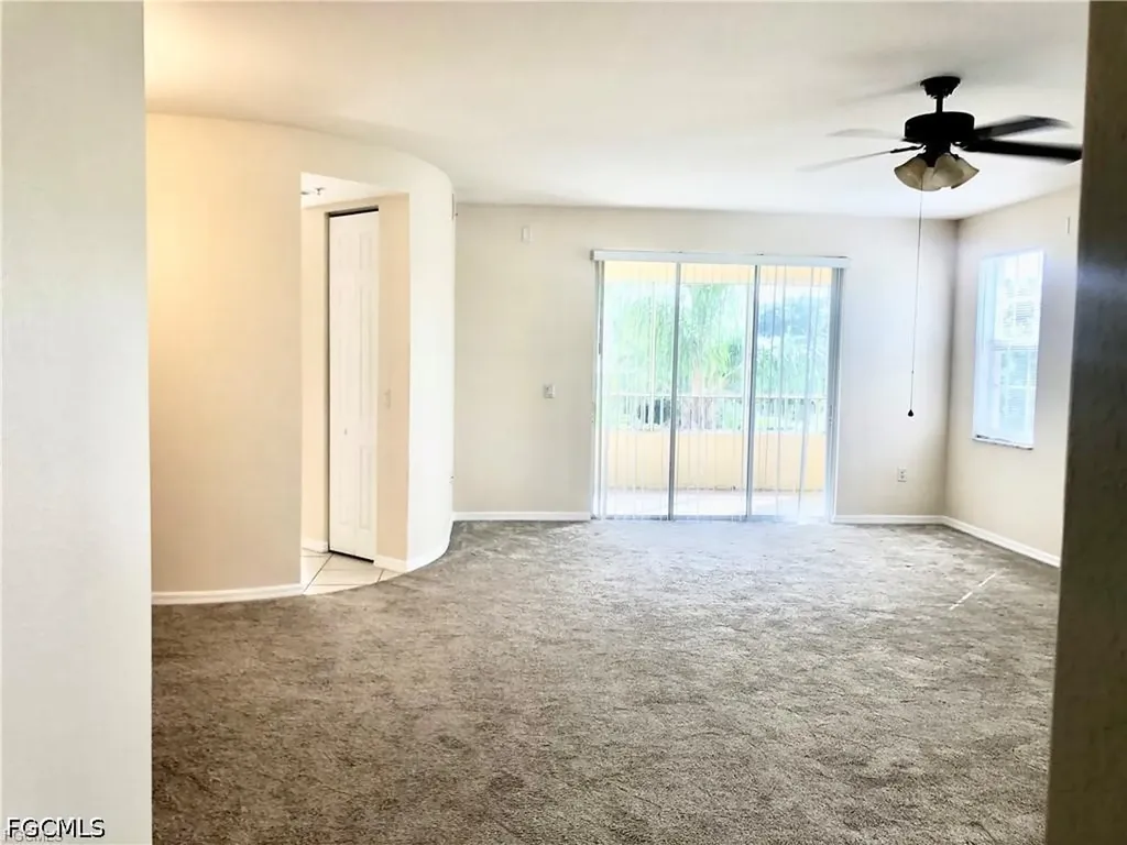 1101 Van Loon Commons Circle Cape Coral FL 33909