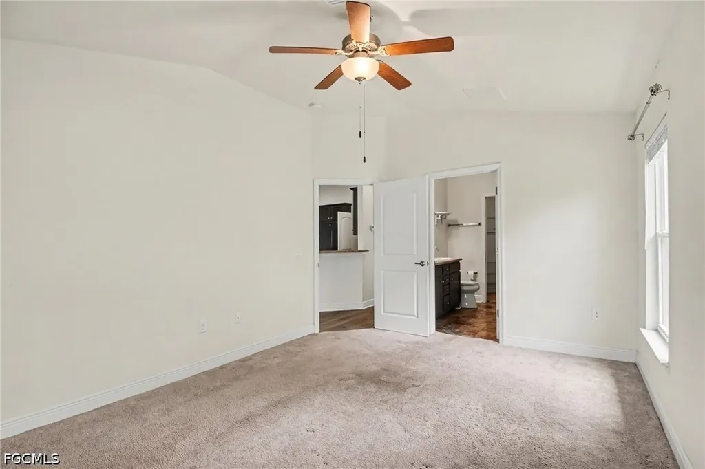 1006 NE 33rd Street Cape Coral FL 33909