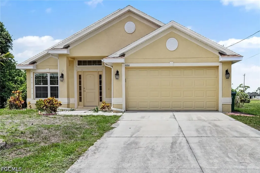 1006 NE 33rd Street Cape Coral FL 33909