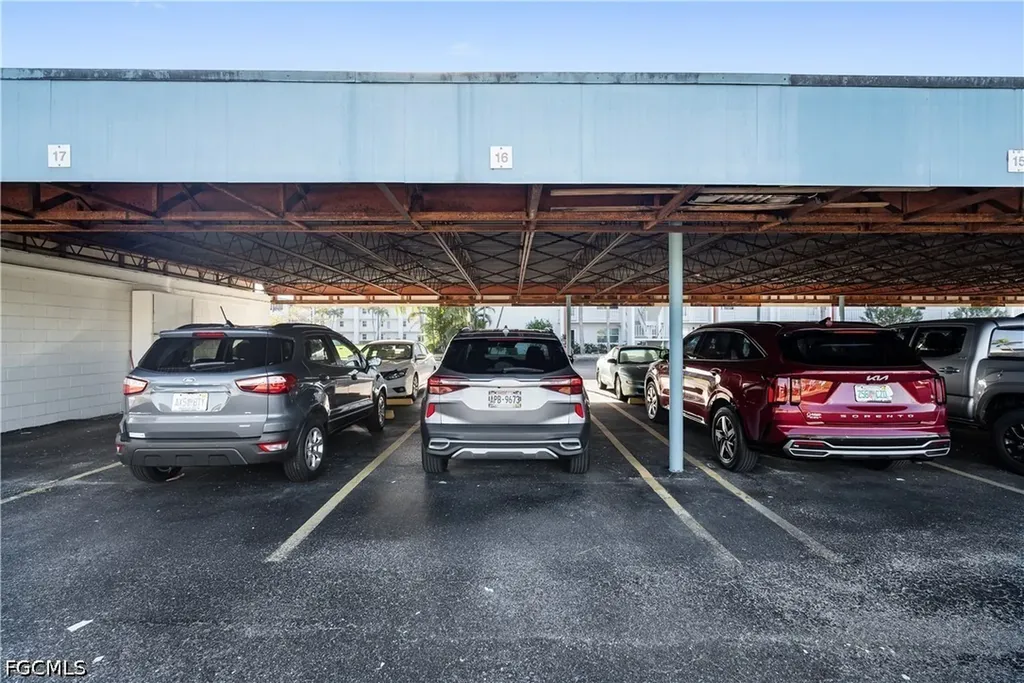 1700 Pine Valley Drive Fort Myers FL 33907