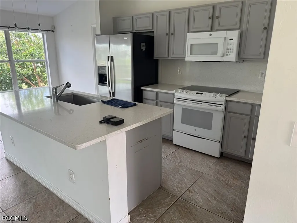 3819 24th Street W Lehigh Acres FL 33971