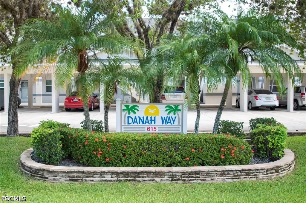 615 Rose Garden Road Cape Coral FL 33914