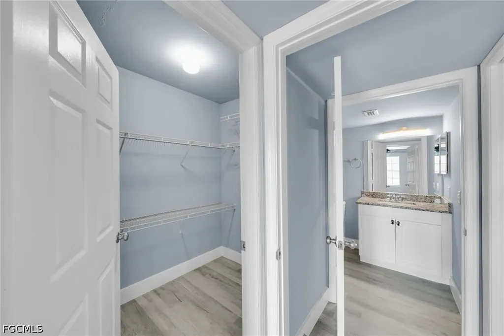1759 Four Mile Cove Parkway Cape Coral FL 33990