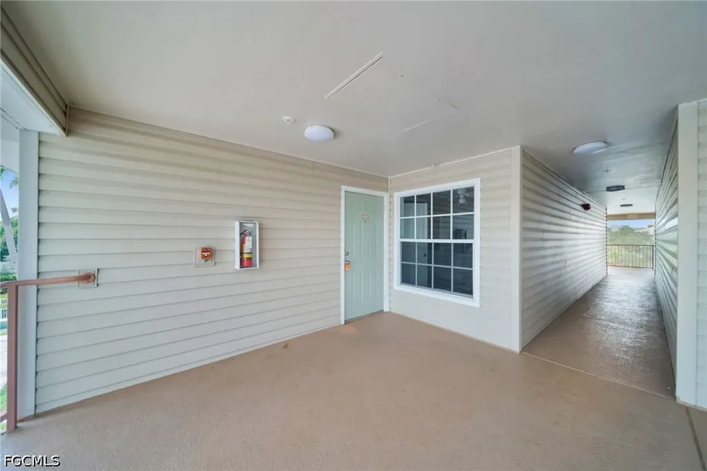 1759 Four Mile Cove Parkway Cape Coral FL 33990