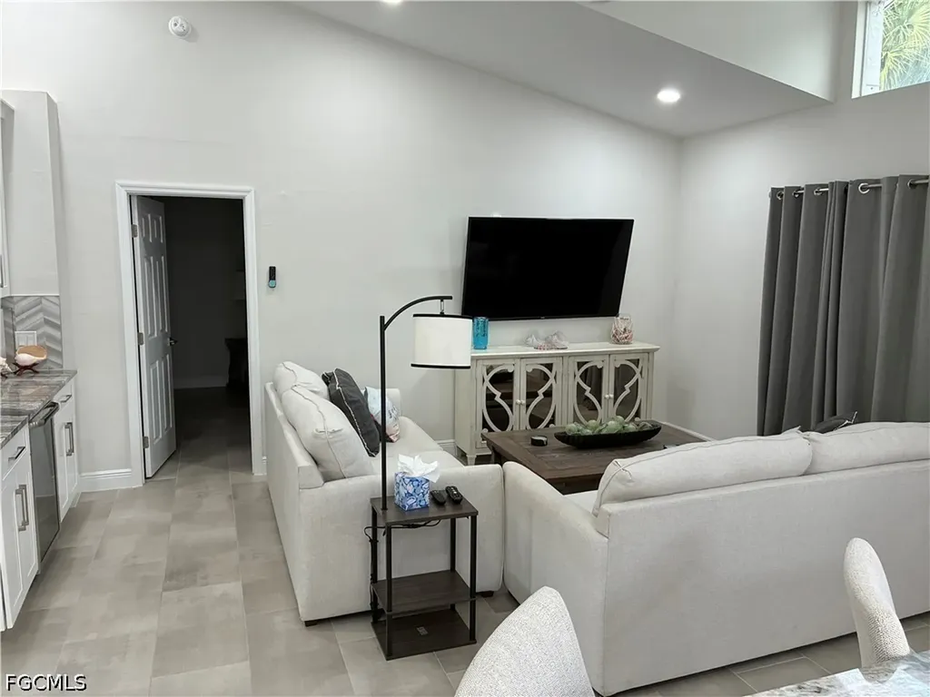 16126 Kelly Woods Drive Fort Myers FL 33908