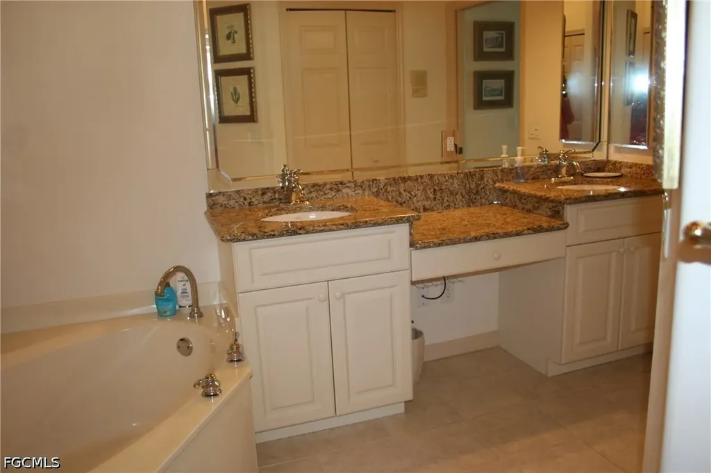 20728 Tisbury Lane North Fort Myers FL 33917