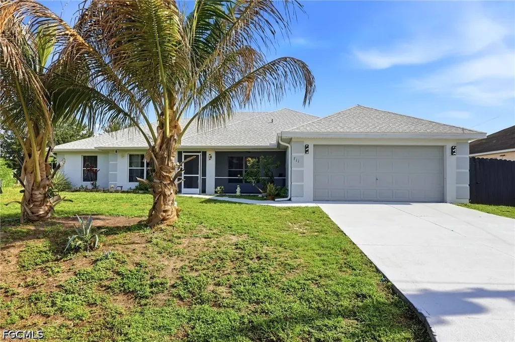711 Long Island Street E Lehigh Acres FL 33974