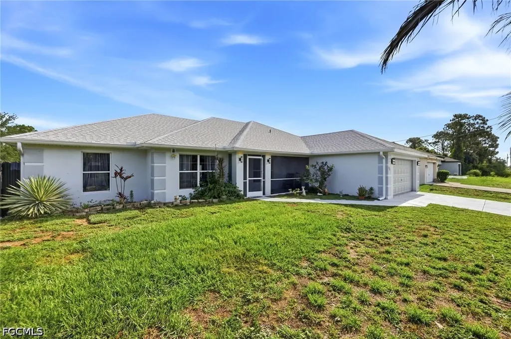 711 Long Island Street E Lehigh Acres FL 33974